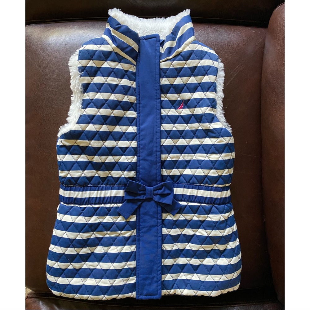 NAUTICA GIRL’S FUZZY LINED VEST BOW 6X